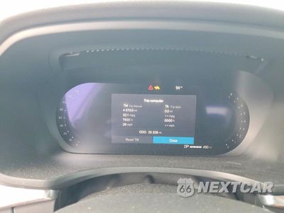 Zdjęcie 9 z 13 samochodu: 2024 VOLVO S60 CORE VIN:7JRL12FK6RG324400 - miniatura