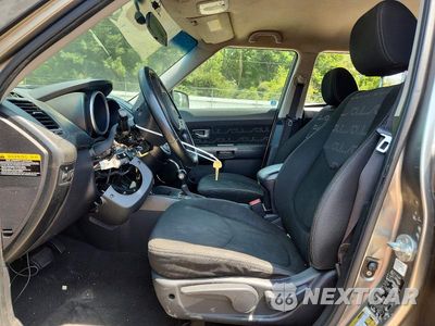 Zdjęcie 7 z 12 samochodu: 2013 KIA SOUL + VIN:KNDJT2A65D7501988 - miniatura