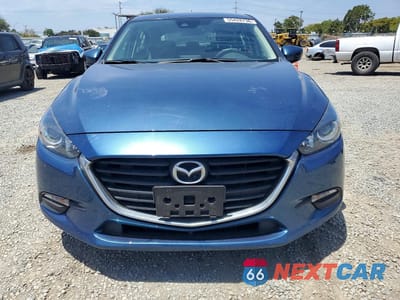 Piąte zdjęcie samochodu w środku: 2018 MAZDA 3 TOURING VIN:3MZBN1L30JM176578 - miniatura