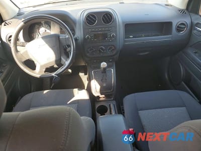 Zdjęcie 8 z 13 samochodu: 2009 JEEP COMPASS SPORT VIN:1J4FT47A19D139593 - miniatura