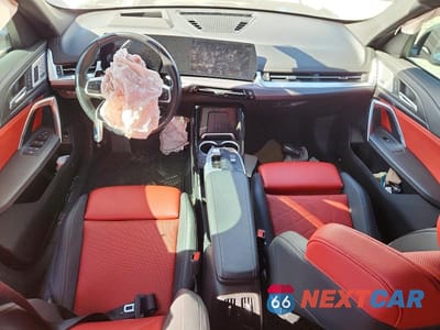Zdjęcie 8 z 12 samochodu: 2023 BMW X1 XDRIVE28I VIN:WBX73EF00P5W05534 - miniatura