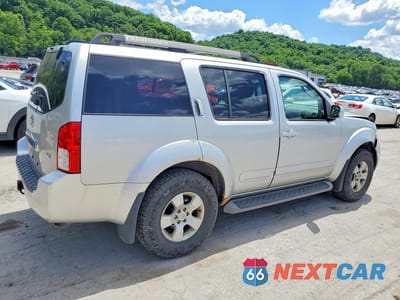 Trzecie zdjęcie samochodu z tyłu: 2005 NISSAN PATHFINDER XE VIN:5N1AR18W95C750636 - miniatura