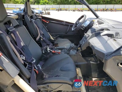 Piąte zdjęcie samochodu w środku: 2023 CAN-AM MAVERICK X3 UTILITY VEHICLE VIN:3JBVEAV24PE000059 - miniatura