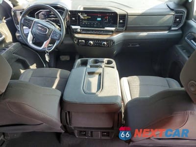 Zdjęcie 8 z 12 samochodu: 2024 GMC SIERRA K2500 SLE VIN:1GT49ME75RF462410 - miniatura