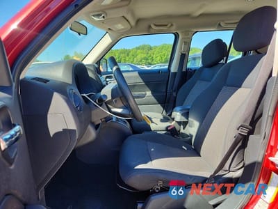 Zdjęcie 7 z 13 samochodu: 2010 JEEP PATRIOT SPORT VIN:1J4NT2GB1AD666255 - miniatura