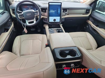 Zdjęcie 8 z 14 samochodu: 2024 FORD EXPEDITION LIMITED VIN:1FMJU1K82REA74887 - miniatura