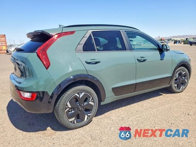 Trzecie zdjęcie samochodu z tyłu: 2024 KIA NIRO WIND VIN:KNDCR3L17R5103229 - miniatura