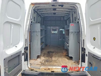 Zdjęcie 11 z 14 samochodu: 2017 NISSAN NV 2500 HD SV VIN:1N6BF0LYXHN810563 - miniatura