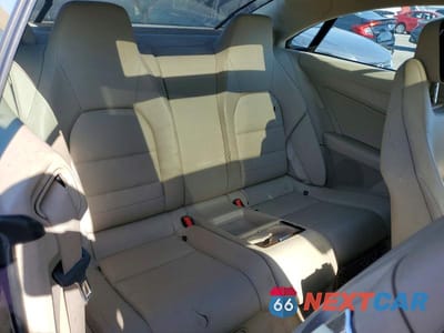 Zdjęcie 10 z 12 samochodu: 2011 MERCEDES-BENZ E 350 VIN:WDDKJ5GB1BF093708 - miniatura