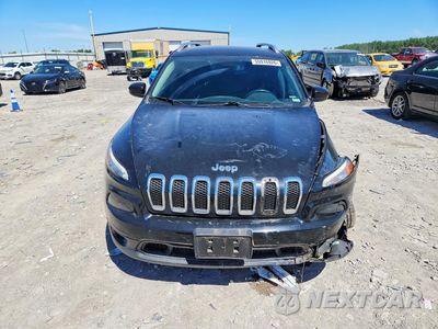 Piąte zdjęcie samochodu w środku: 2017 JEEP CHEROKEE LATITUDE VIN:1C4PJMCS3HW600049 - miniatura