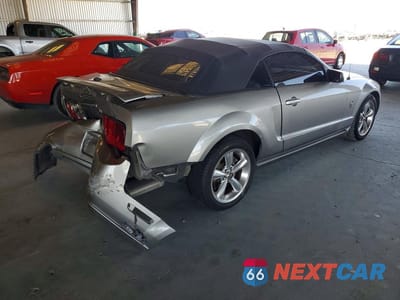 Trzecie zdjęcie samochodu z tyłu: 2009 FORD MUSTANG GT VIN:1ZVHT85HX95105617 - miniatura