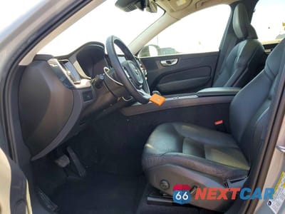 Zdjęcie 7 z 14 samochodu: 2024 VOLVO XC60 PLUS VIN:YV4L12RL6R1716280 - miniatura