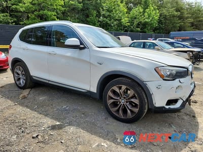 Czwarte zdjęcie samochodu z boku: 2017 BMW X3 XDRIVE28I VIN:5UXWX9C32H0W68070 - miniatura