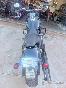 Czwarte zdjęcie samochodu z boku: 2021 HARLEY-DAVIDSON FLSB VIN:1HD1YMJ28MB010725 - miniatura