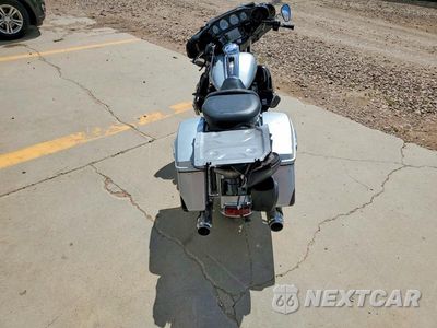 Zdjęcie 6 z 9 samochodu: 2015 HARLEY-DAVIDSON FLHTK ULTRA LIMITED VIN:1HD1KEL1XFB694451 - miniatura