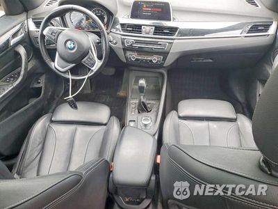 Zdjęcie 8 z 13 samochodu: 2018 BMW X1 XDRIVE28I VIN:WBXHT3C34J5L30815 - miniatura