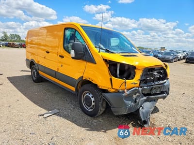 Czwarte zdjęcie samochodu z boku: 2017 FORD TRANSIT T-250 VIN:1FTYR1ZM1HKB48369 - miniatura
