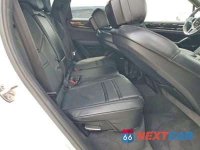 Zdjęcie 11 z 13 samochodu: 2019 PORSCHE CAYENNE VIN:WP1AA2AY8KDA07032 - miniatura