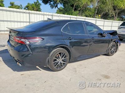 Trzecie zdjęcie samochodu z tyłu: 2022 TOYOTA CAMRY SE VIN:4T1G11AK2NU039542 - miniatura