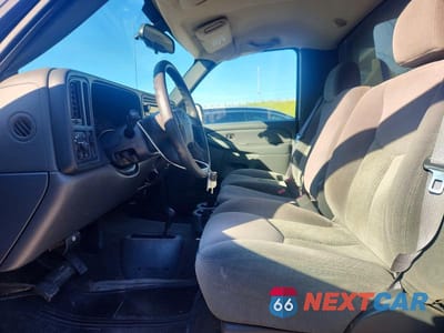 Zdjęcie 7 z 12 samochodu: 2006 CHEVROLET SILVERADO K1500 VIN:1GCEK14T56E154080 - miniatura