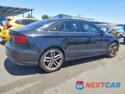 Trzecie zdjęcie samochodu z tyłu: 2017 AUDI A3 PREMIUM VIN:WAUAUGFF5H1033320 - miniatura