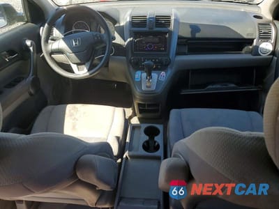 Zdjęcie 8 z 13 samochodu: 2009 HONDA CR-V LX VIN:3CZRE38329G704390 - miniatura