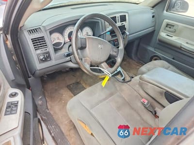 Zdjęcie 8 z 12 samochodu: 2006 DODGE DAKOTA SLT VIN:1D7HE42NX6S640871 - miniatura