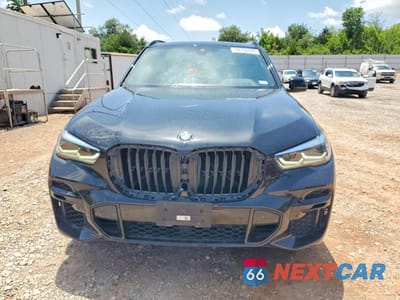 Piąte zdjęcie samochodu w środku: 2022 BMW X5 M50I VIN:5UXJU4C08N9L44625 - miniatura
