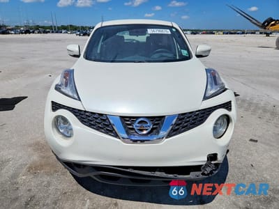 Piąte zdjęcie samochodu w środku: 2017 NISSAN JUKE S VIN:JN8AF5MR5HT701284 - miniatura