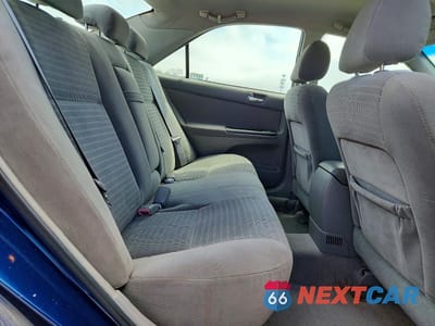 Zdjęcie 10 z 12 samochodu: 2005 TOYOTA CAMRY LE VIN:4T1BE32KX5U420399 - miniatura