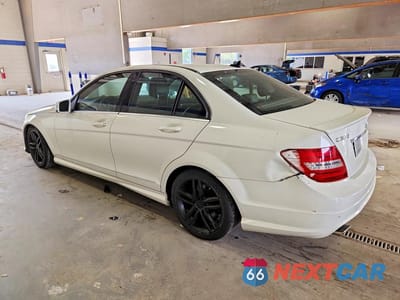 Drugie zdjęcie samochodu z przodu: 2012 MERCEDES-BENZ C 300 4MATIC VIN:WDDGF8BB9CA692788 - miniatura