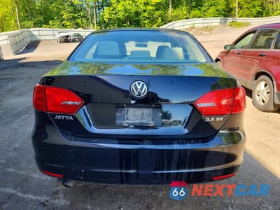 Zdjęcie 6 z 12 samochodu: 2013 VOLKSWAGEN JETTA SE VIN:3VWDP7AJ5DM210056 - miniatura
