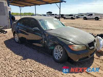 Czwarte zdjęcie samochodu z boku: 2006 BMW 325 I VIN:WBAVB13536PT19032 - miniatura