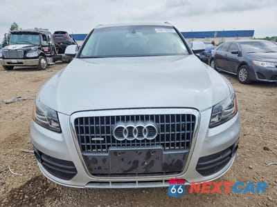 Piąte zdjęcie samochodu w środku: 2012 AUDI Q5 PREMIUM PLUS VIN:WA1LFAFP6CA129049 - miniatura