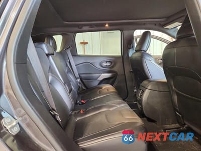 Zdjęcie 11 z 14 samochodu: 2021 JEEP CHEROKEE LATITUDE LUX VIN:1C4PJMMX4MD183332 - miniatura