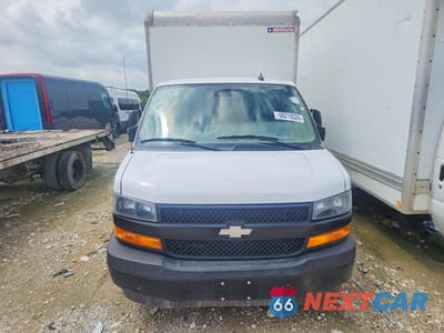 Piąte zdjęcie samochodu w środku: 2021 CHEVROLET EXPRESS BOX TRUCK VIN:1GB0GSF74M1309258 - miniatura