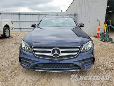 Piąte zdjęcie samochodu w środku: 2017 MERCEDES-BENZ E 300 4MATIC VIN:WDDZF4KB6HA233968 - miniatura