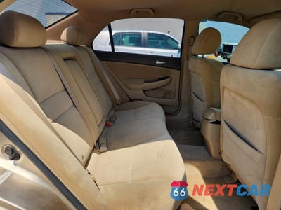 Zdjęcie 10 z 12 samochodu: 2005 HONDA ACCORD LX VIN:1HGCM66305A012545 - miniatura