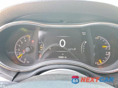 Zdjęcie 9 z 13 samochodu: 2014 JEEP GRAND CHEROKEE LIMITED VIN:1C4RJFBG9EC441147 - miniatura