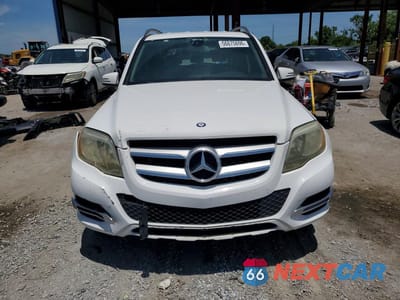 Piąte zdjęcie samochodu w środku: 2014 MERCEDES-BENZ GLK 350 VIN:WDCGG5HB6EG332336 - miniatura