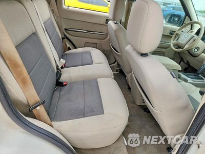 Zdjęcie 10 z 12 samochodu: 2008 FORD ESCAPE XLT VIN:1FMCU03Z68KB45700 - miniatura