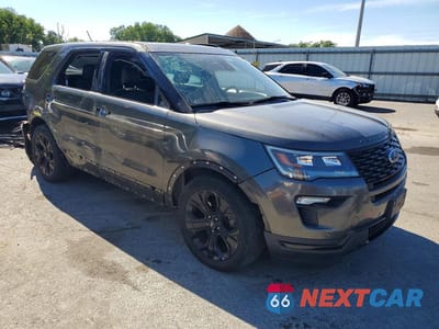 Czwarte zdjęcie samochodu z boku: 2019 FORD EXPLORER SPORT VIN:1FM5K8GT6KGB33561 - miniatura