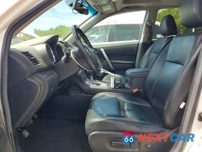 Zdjęcie 7 z 13 samochodu: 2012 TOYOTA HIGHLANDER SE VIN:5TDBK3EH4CS094923 - miniatura