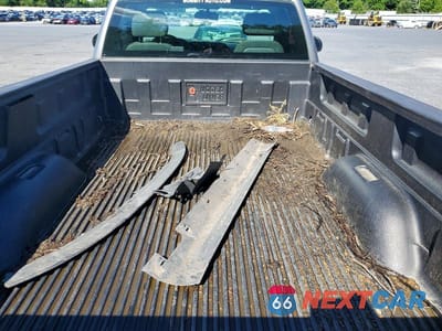 Zdjęcie 10 z 12 samochodu: 2009 GMC SIERRA K1500 VIN:1GTEK14029Z135781 - miniatura