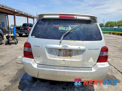 Zdjęcie 6 z 12 samochodu: 2004 TOYOTA HIGHLANDER VIN:JTEDP21A740041131 - miniatura