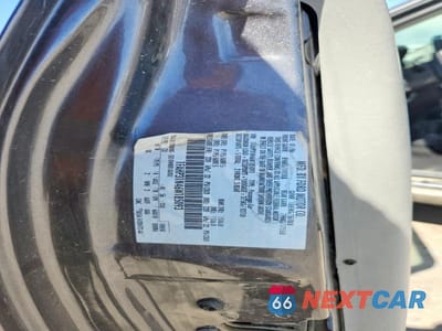 Zdjęcie 12 z 12 samochodu: 2006 FORD FOCUS ZX3 VIN:1FAHP31N46W185093 - miniatura