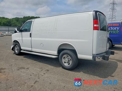 Drugie zdjęcie samochodu z przodu: 2025 CHEVROLET EXPRESS G2500 VIN:1GCWGAFP1S1257486 - miniatura