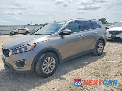 2017 KIA SORENTO LX V6 5XYPGDA56HG209132 - główne zdjęcie licytacji z USA - miniatura