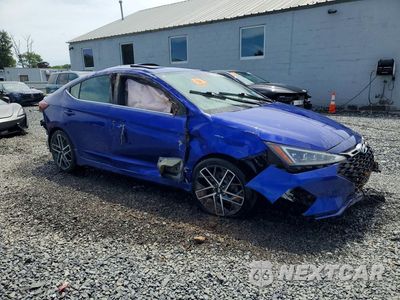 Czwarte zdjęcie samochodu z boku: 2020 HYUNDAI ELANTRA SPORT VIN:KMHD04LB2LU944882 - miniatura