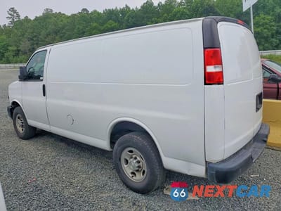 Drugie zdjęcie samochodu z przodu: 2021 CHEVROLET EXPRESS G2500 VIN:1GCWGAFP3M1228090 - miniatura